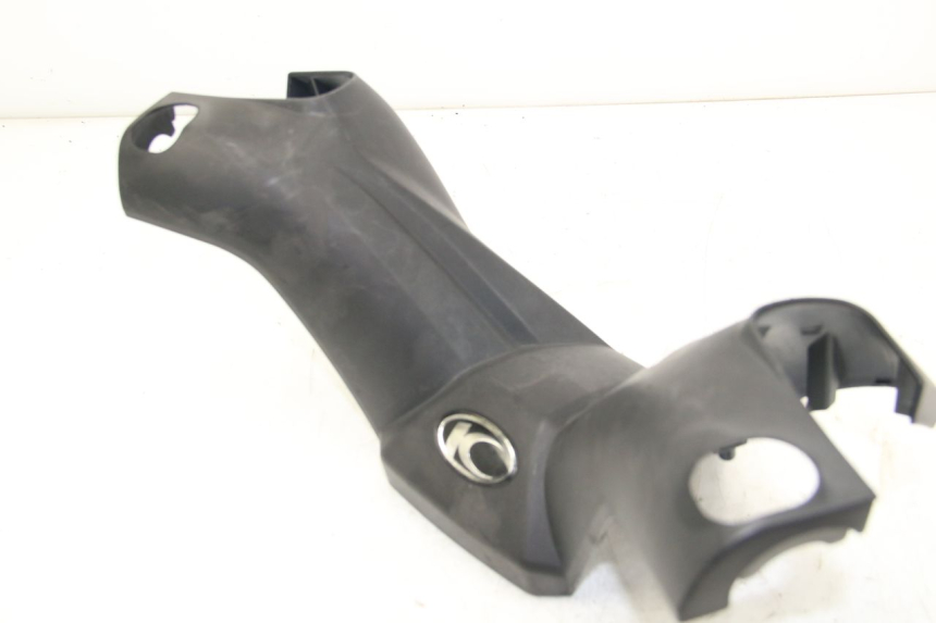 photo de LENKERABDECKUNG KYMCO DOWNTOWN ABS 125 (2015 - 2017) - Details der Befestigungspunkte