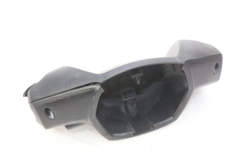 photo de LENKERABDECKUNG HONDA FES S-WING SWING ABS 125 (2007 - 2015) - Zoom auf Gebrauchszustand