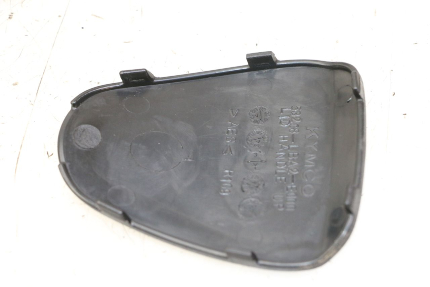 photo de LENKERVERKLEIDUNG KYMCO XCITING 500 (2007 - 2010) - Detailansicht des Bauteils