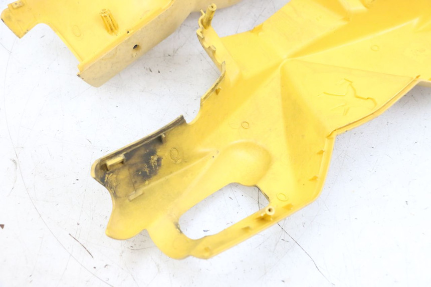 photo de LENKERABDECKUNG PEUGEOT LUDIX 50 (2008 - 2017) - Zoom auf Komponenten