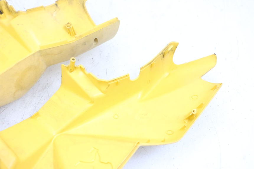 photo de LENKERABDECKUNG PEUGEOT LUDIX 50 (2008 - 2017) - Hochauflösende Nahaufnahme