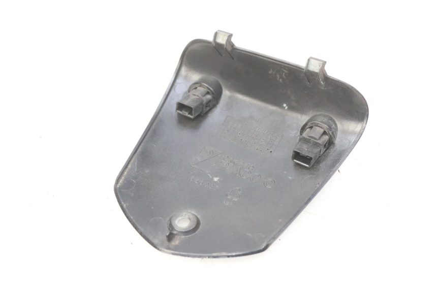 photo de LENKERABDECKUNG PIAGGIO MP3 LT 300 (2010 - 2016) - Zoom auf Gebrauchszustand