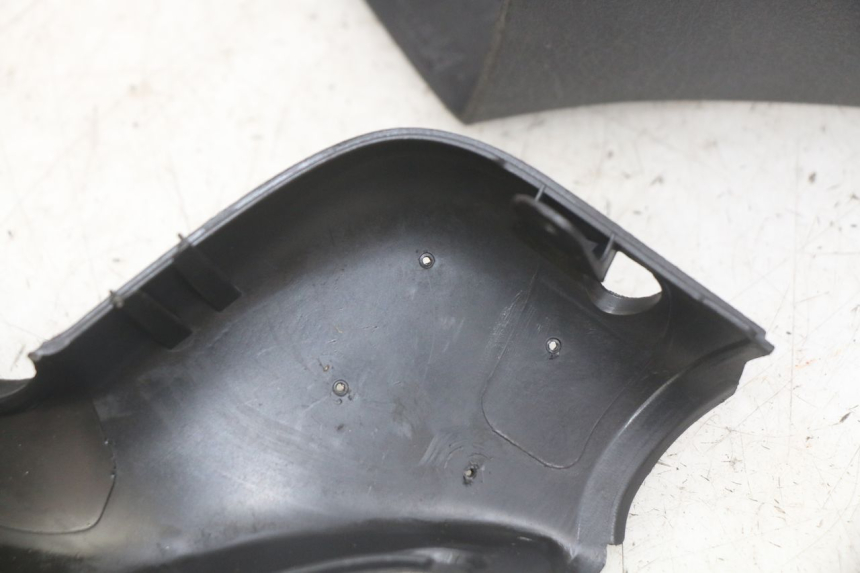 photo de LENKERABDECKUNG PIAGGIO MP3 LT 400 (2007 - 2012) - Oberflächenzustand und Material