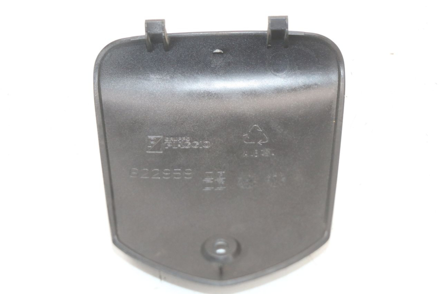 photo de LENKERVERKLEIDUNG PIAGGIO MP3 125 (2006 - 2014) - Technische Nahaufnahme