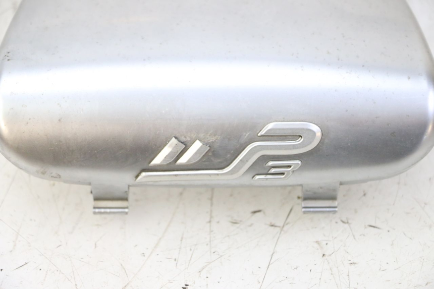 photo de LENKERVERKLEIDUNG PIAGGIO MP3 RL 250 (2006 - 2010) - Details der Befestigungspunkte