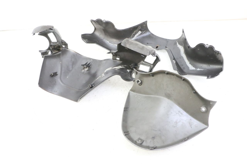 photo de LENKERABDECKUNG PIAGGIO X8 125 (2004 - 2007) - Hochauflösende Nahaufnahme