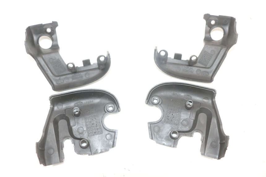 photo de LENKERVERKLEIDUNG APRILIA SCARABEO GT 125 (1999 - 2007) - Alternative Perspektive