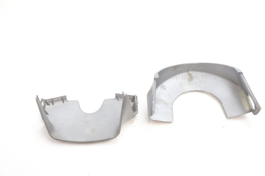 photo de LENKERVERKLEIDUNG PEUGEOT TREKKER 50 (1995 - 2004) - Oberflächenzustand und Material