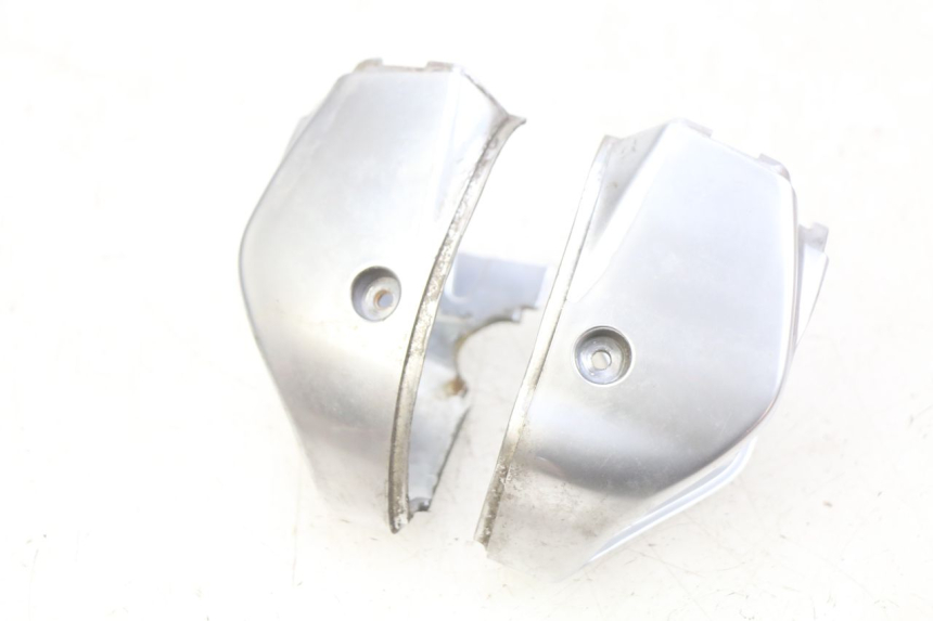 photo de LENKERABDECKUNG PIAGGIO VESPA PRIMAVERA 2T 50 (2013 - 2018) - Details der Befestigungspunkte