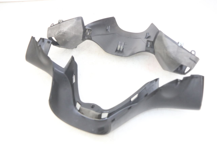 photo de LENKERABDECKUNG PIAGGIO XEVO - X EVO 125 (2007 - 2017) - Geprüftes Gebrauchtteil