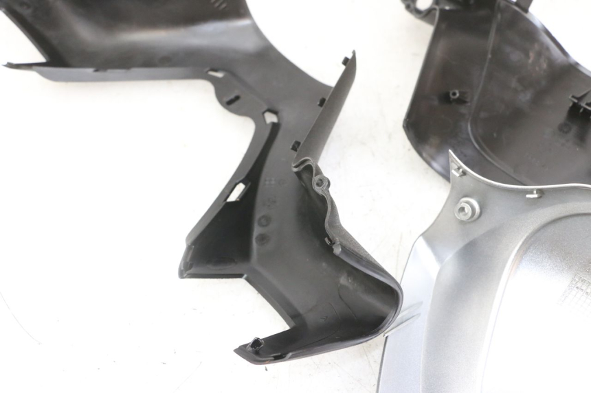 photo de LENKERABDECKUNG PIAGGIO XEVO - X EVO 125 (2007 - 2017) - Weitere Ansicht des Artikels