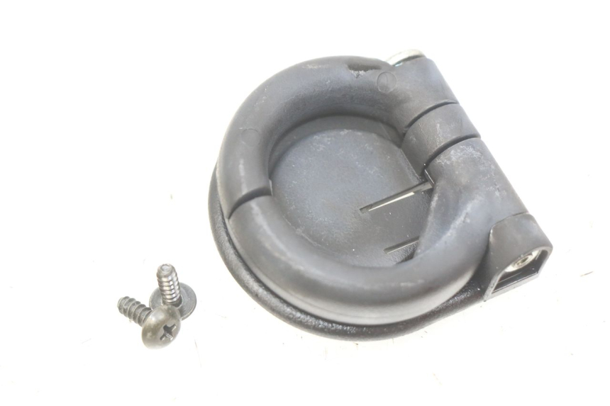 photo de GEPäCKHAKEN PIAGGIO FLY 100 (2006 - 2010) - Zoom auf Gebrauchszustand