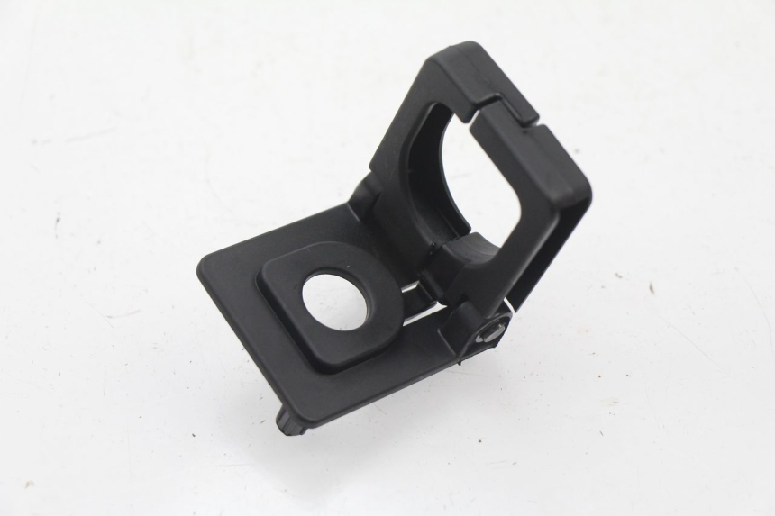 photo de GEPäCKHAKEN PEUGEOT KISBEE 4T 50 (2018 - 2022) - Detailansicht des Bauteils