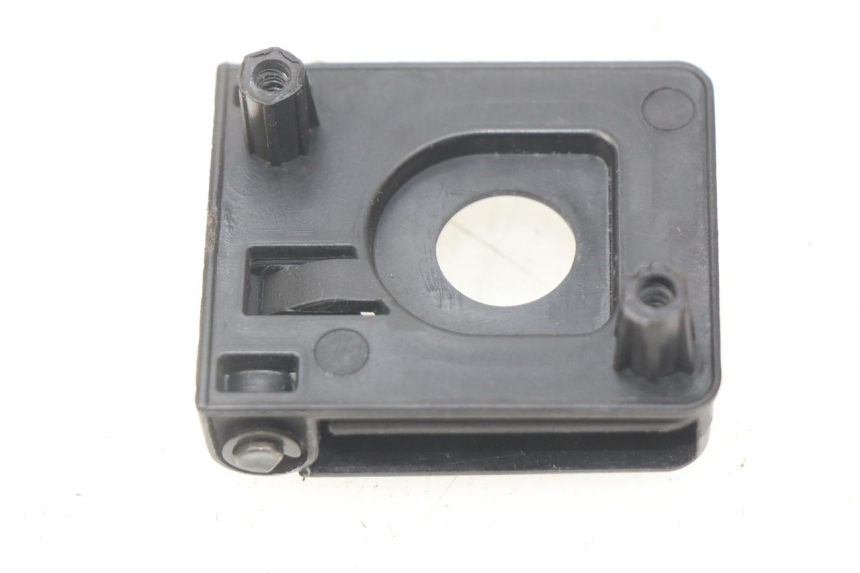 photo de GEPäCKHAKEN PEUGEOT KISBEE 4T 50 (2018 - 2022) - Detailansicht des Bauteils