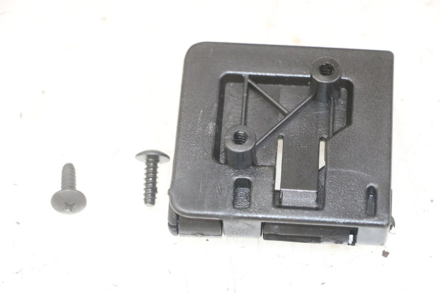 photo de GEPÃ„CKHAKEN PIAGGIO NRG POWER PUREJET 50 (2018 - 2021) - Detailansicht des Bauteils