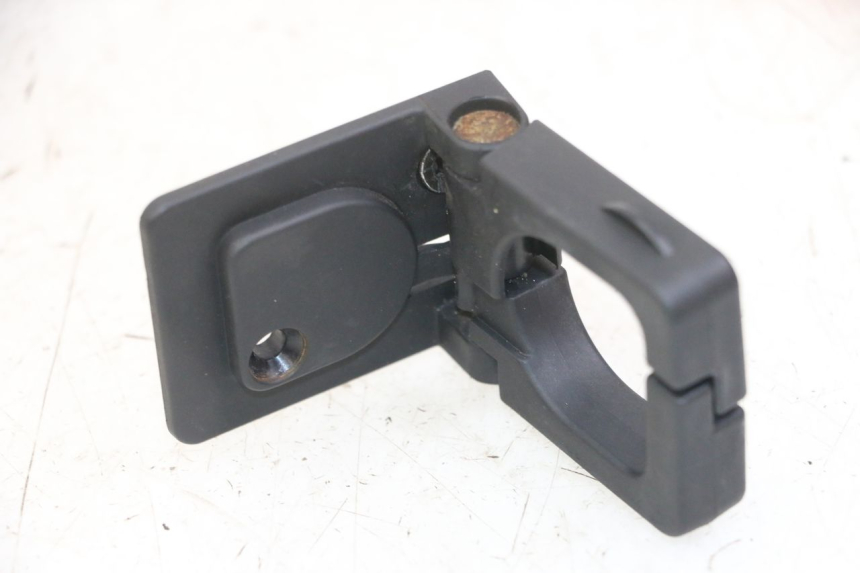 photo de GEPÃ„CKHAKEN PEUGEOT VIVACITY 125 (2010 - 2017) - Hauptansicht