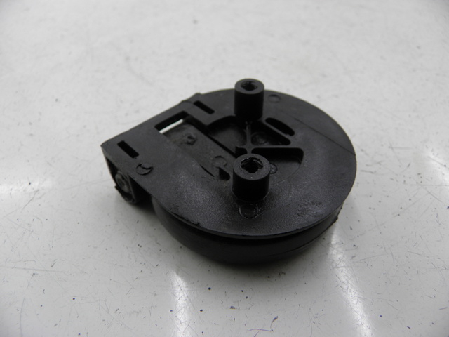 photo de GEPÃ„CKHAKEN PIAGGIO MP3 RL 125 (2008 - 2009) - Zoom auf Gebrauchszustand