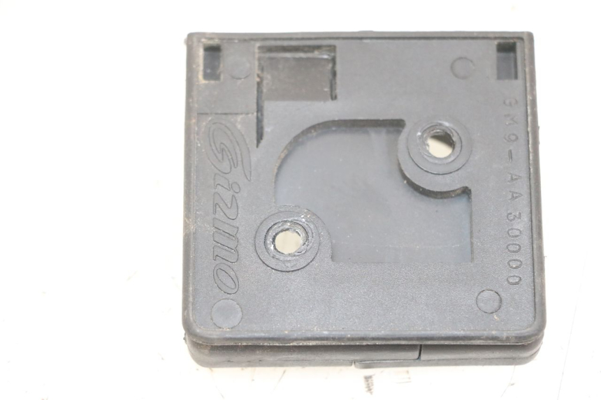 photo de GEPÄCKHAKEN PEUGEOT SATELIS 125 (2006 - 2009) - Zoom auf Gebrauchszustand