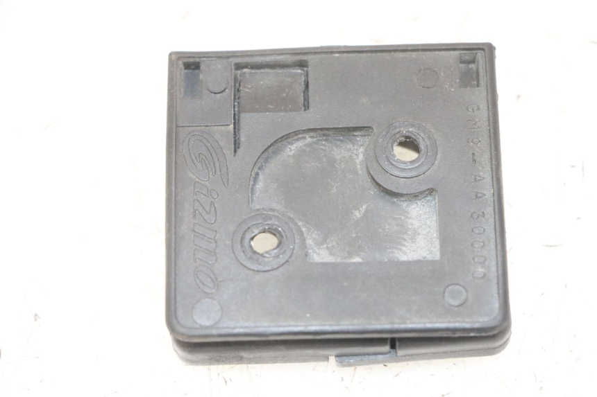 photo de GEPÃ„CKHAKEN PEUGEOT SATELIS 125 (2013 - 2018) - Detailansicht des Bauteils