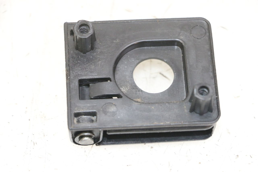 photo de GEPÃ„CKHAKEN PEUGEOT STREETZONE I 2T 50 (2018 - 2020) - Detailansicht des Bauteils