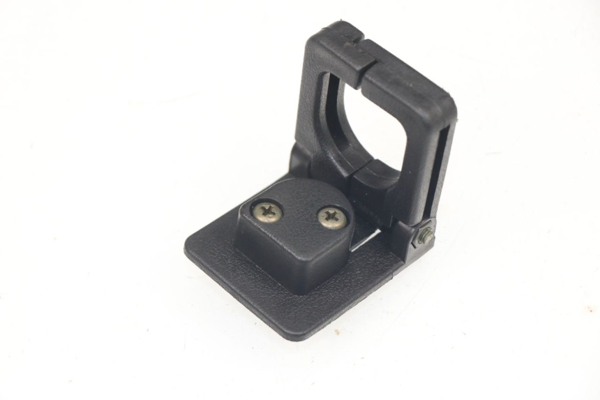 photo de GEPÃ„CKHAKEN PEUGEOT SUM UP 125 (2008 - 2013) - Hauptansicht