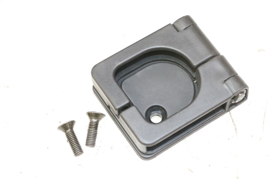 photo de GEPÄCKHAKEN PEUGEOT VIVACITY NEW 4T 50 (2008 - 2017) - Zoom auf Gebrauchszustand