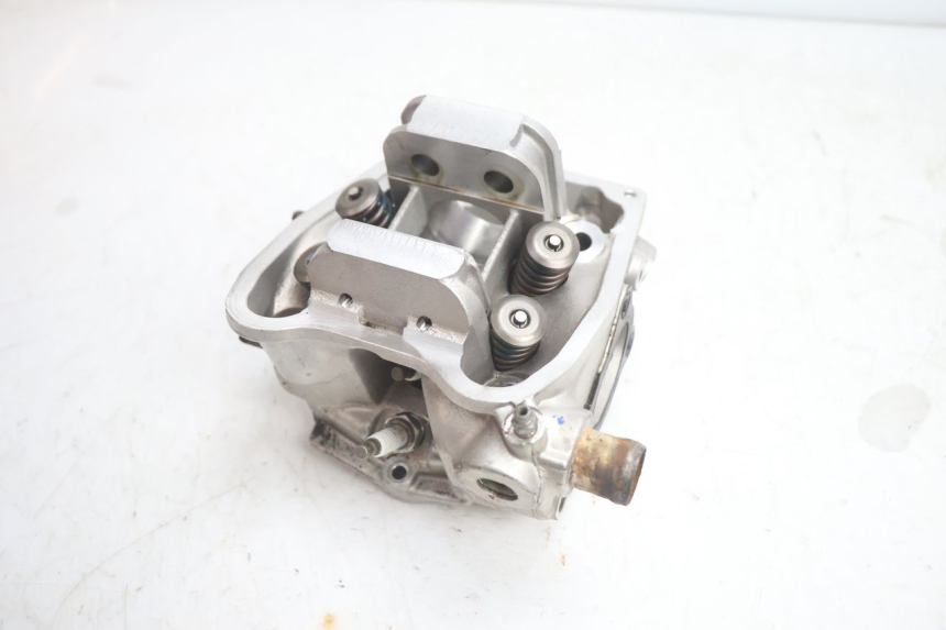 photo de HINTERER ZYLINDERKOPF GILERA GP 800 (2007 - 2013) - Oberflächenzustand und Material