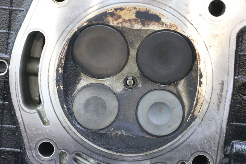 photo de ZYLINDERKOPF HINTEN MOTO GUZZI NORGE 8V GT 1200 (2011 - 2016) - Technische Nahaufnahme