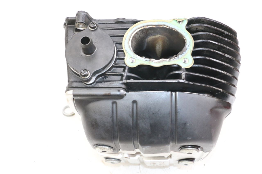 photo de ZYLINDERKOPF HINTEN MOTO GUZZI NORGE 8V GT 1200 (2011 - 2016) - Details der Befestigungspunkte