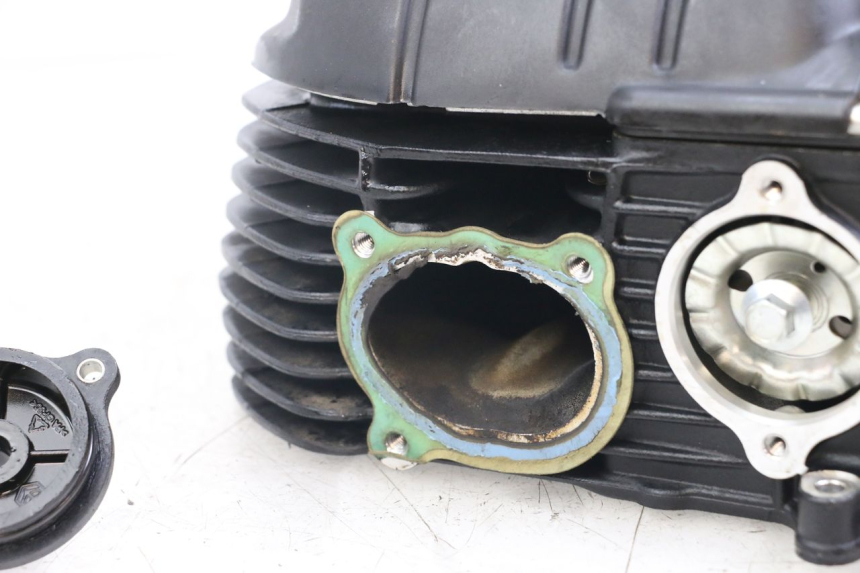 photo de ZYLINDERKOPF HINTEN MOTO GUZZI NORGE 8V GT 1200 (2011 - 2016) - Oberflächenzustand und Material