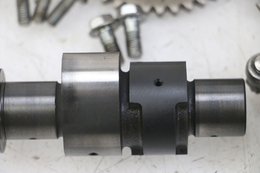 photo de ZYLINDERKOPF HINTEN HONDA NTV DEAUVILLE ABS 700 (2007 - 2016) - Zoom auf Gebrauchszustand