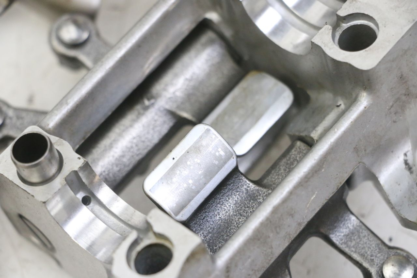 photo de ZYLINDERKOPF HINTEN HONDA NTV DEAUVILLE ABS 700 (2007 - 2016) - Alternative Perspektive