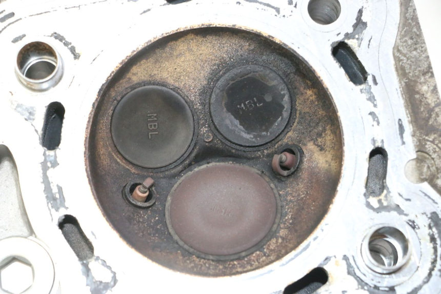 photo de ZYLINDERKOPF HINTEN HONDA NTV DEAUVILLE 650 (2001 - 2006) - Qualität der Gebrauchtware