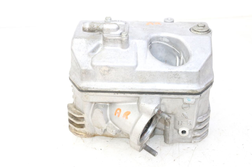 photo de ZYLINDERKOPF HINTEN HONDA NTV DEAUVILLE 650 (2001 - 2006) - Technische Nahaufnahme