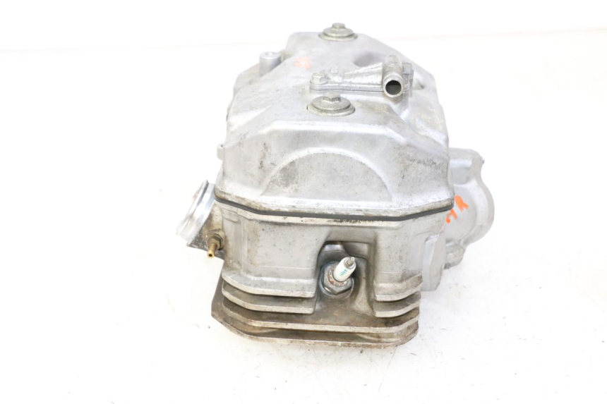 photo de ZYLINDERKOPF HINTEN HONDA NTV DEAUVILLE 650 (2001 - 2006) - Gesamtansicht des Produkts