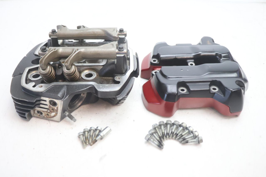 photo de ZYLINDERKOPF HINTEN HARLEY DAVIDSON ROAD GLIDE FLTRXSE 1920 (2018 - 2022) - Hauptansicht
