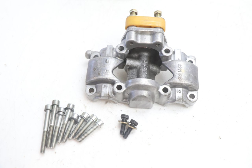 photo de ZYLINDERKOPF HINTEN CAN-AM SPYDER RS 1000 (2008 - 2012) - Oberflächenzustand und Material