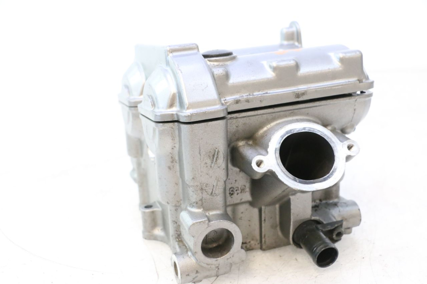 photo de ZYLINDERKOPF HINTEN SUZUKI SV S 650 (1999 - 2002) - Kennzeichnungen und Originalreferenzen