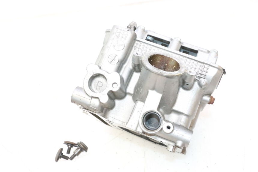 photo de ZYLINDERKOPF HINTEN SUZUKI SV S 650 (2003 - 2009) - Detailansicht des Bauteils