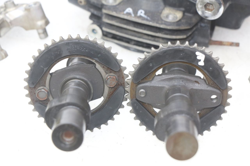 photo de ZYLINDERKOPF HINTEN HONDA VF 1000 (1984 - 1988) - Geprüftes Gebrauchtteil