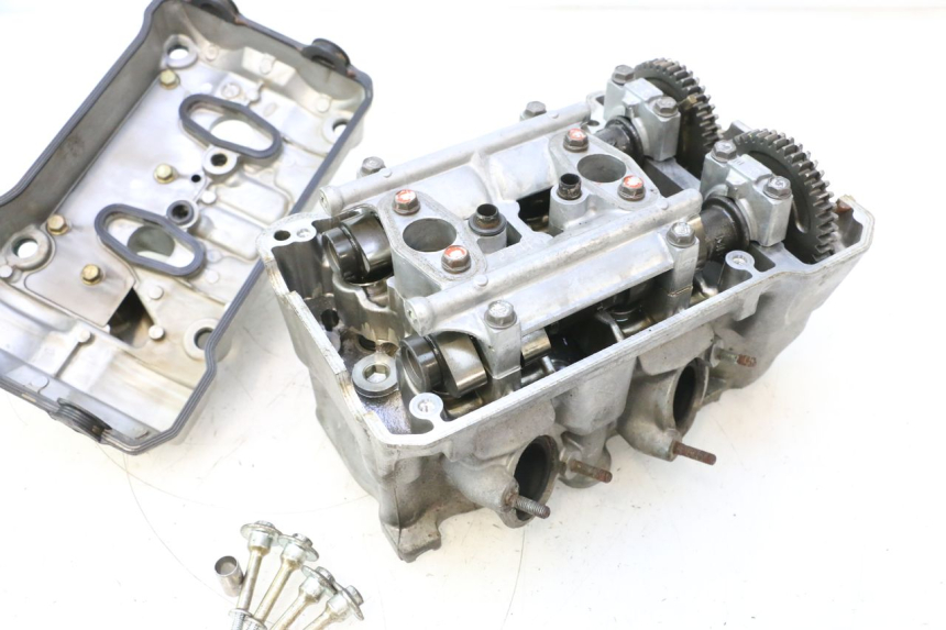 photo de HINTERER ZYLINDERKOPF HONDA VFR FI RC46 800 (1998 - 2001) - Oberflächenzustand und Material