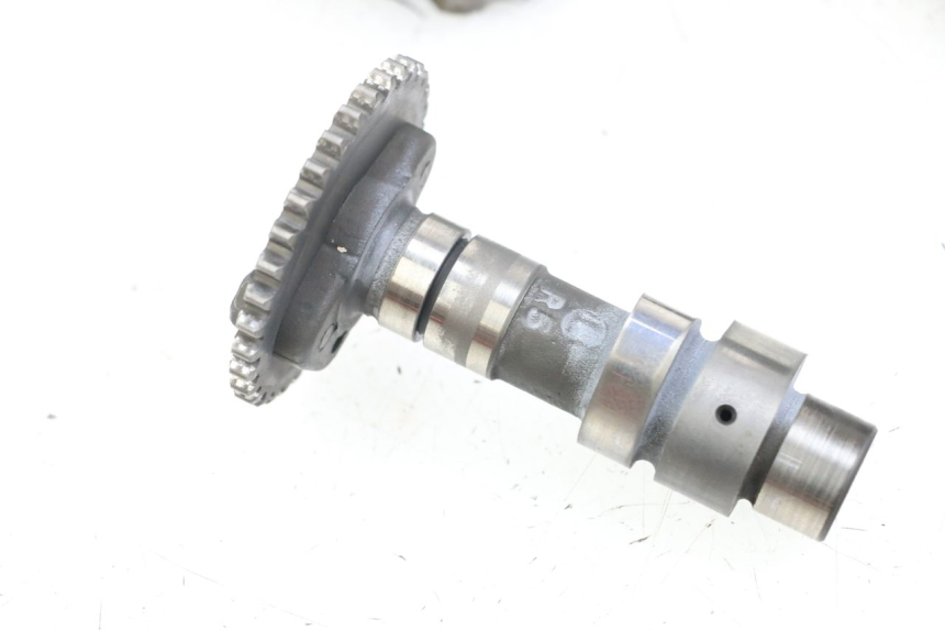 photo de ZYLINDERKOPF HINTEN SUZUKI VL INTRUDER 125 (2004 - 2007) - Zoom auf Komponenten