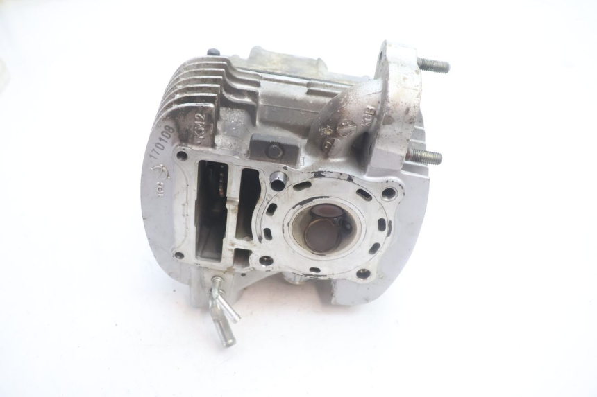 photo de ZYLINDERKOPF HINTEN HONDA XLV VARADERO 125 (2007 - 2012) - Gesamtansicht des Produkts