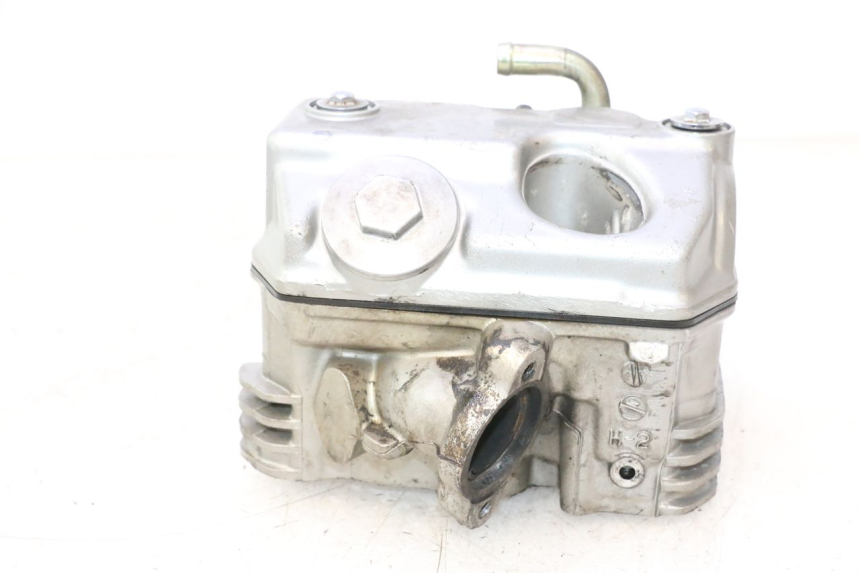 photo de ZYLINDERKOPF HINTEN HONDA XRV AFRICA TWIN 750 (1990 - 1992) - Technische Nahaufnahme