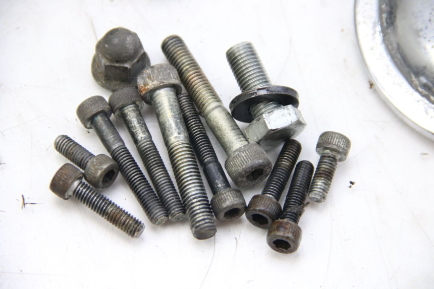 photo de HINTERER ZYLINDERKOPF YAMAHA XV VIRAGO 750 (1984 - 1998) - Fokus auf die Struktur