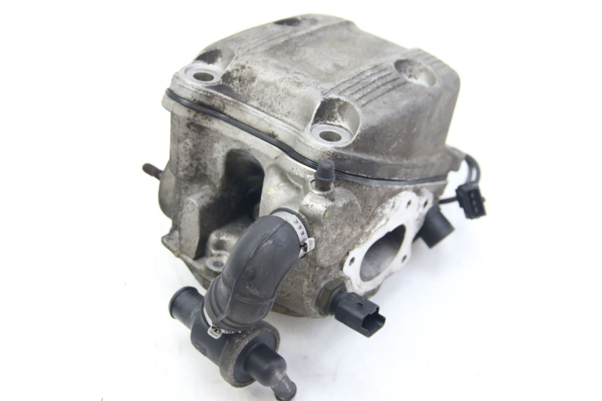 photo de ZYLINDERKOPF APRILIA ATLANTIC 500 (2002 - 2003) - Zoom auf Gebrauchszustand