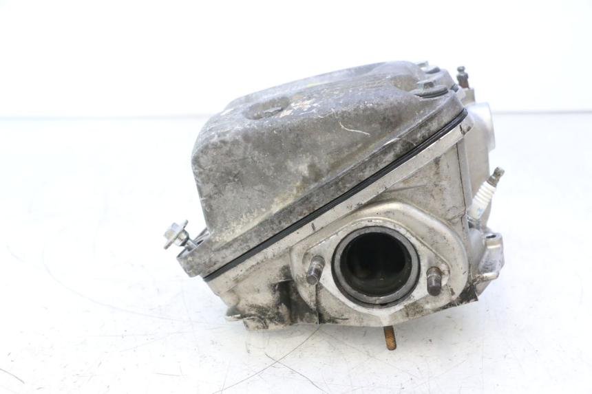 photo de ZYLINDERKOPF VORN GILERA GP 800 (2007 - 2013) - Detailansicht des Bauteils