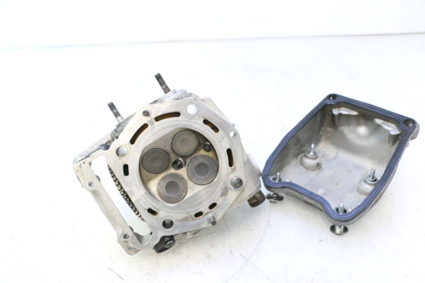photo de ZYLINDERKOPF VORN GILERA GP 800 (2007 - 2013) - Detailansicht des Bauteils