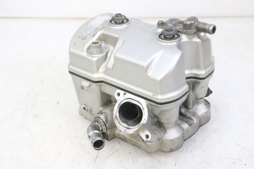 photo de ZYLINDERKOPF VORN HONDA NTV DEAUVILLE ABS 700 (2007 - 2016) - Hochauflösende Nahaufnahme