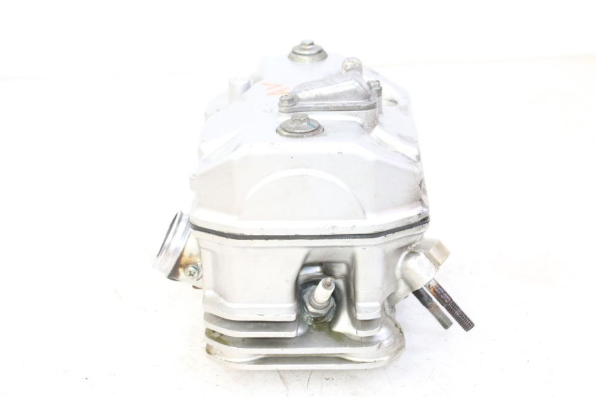 photo de ZYLINDERKOPF VORN HONDA NTV DEAUVILLE 650 (2001 - 2006) - Technische Nahaufnahme